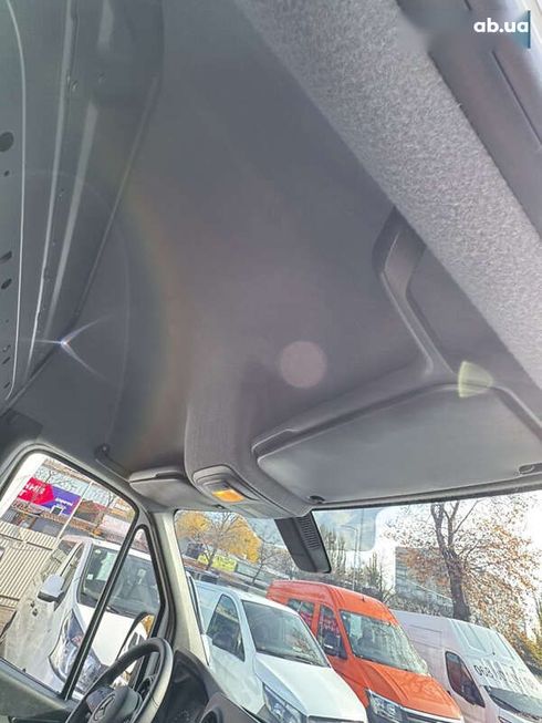 Mercedes-Benz Sprinter 2021 - фото 30