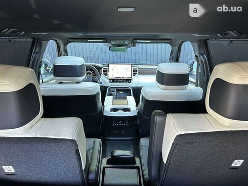 Toyota Sequoia 2023 - фото 25