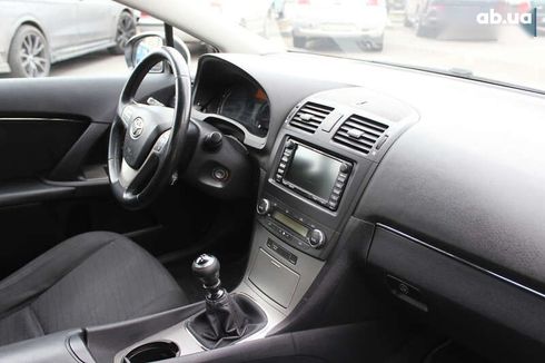 Toyota Avensis 2009 - фото 16