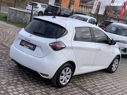 Renault Zoe 2020 - фото 15