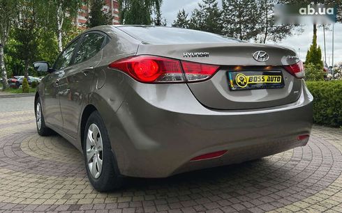 Hyundai Elantra 2013 - фото 5