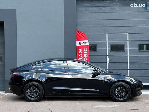 Tesla Model 3 2021 - фото 10