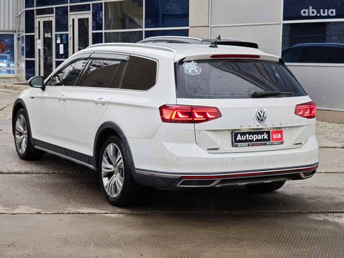 Volkswagen passat alltrack 2020 белый - фото 14