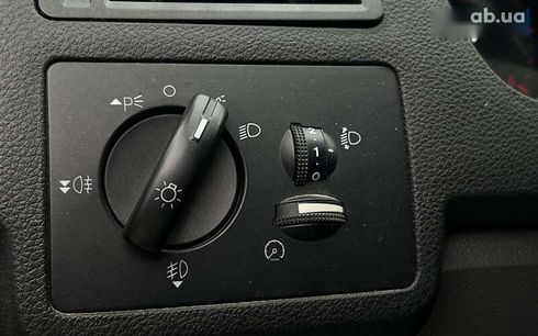 Ford Kuga 2012 - фото 15