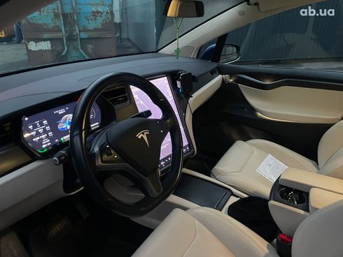 Tesla Model X 2018 синий - фото 17