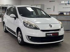Продажа б/у Renault grand scenic 2012 года в Киеве - купить на Автобазаре