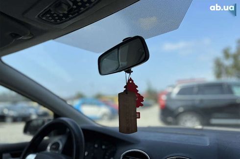 Ford Focus 2006 - фото 30