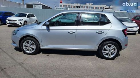 Skoda Fabia 2020 - фото 20