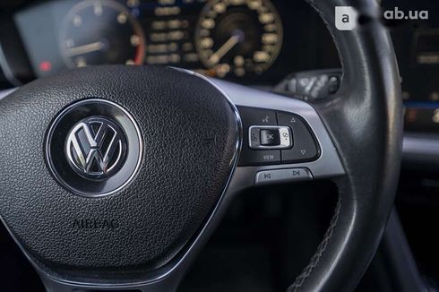 Volkswagen Touareg 2019 - фото 25