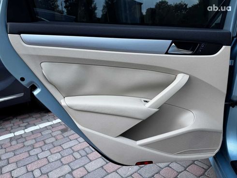 Volkswagen passat b7 2012 синий - фото 26