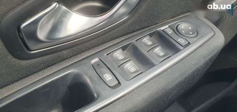 Renault Megane 2011 - фото 24