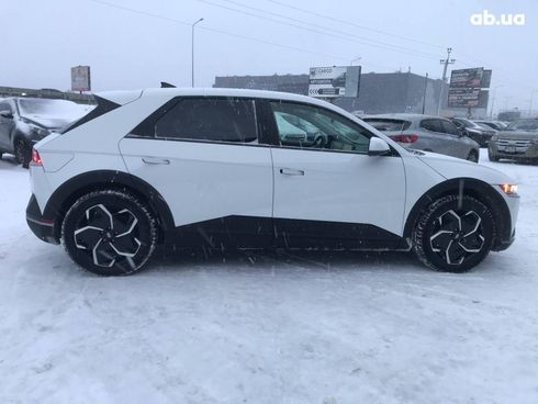 Hyundai Ioniq 2022 белый - фото 32