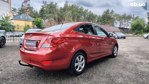 Hyundai Accent 2011 - фото 8