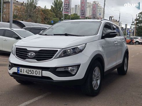 Kia Sportage 2012 - фото 2