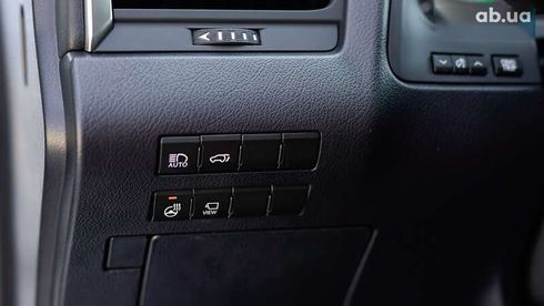 Lexus RX 2020 - фото 23