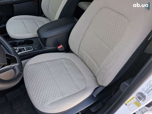 Ford Escape 2021 - фото 26