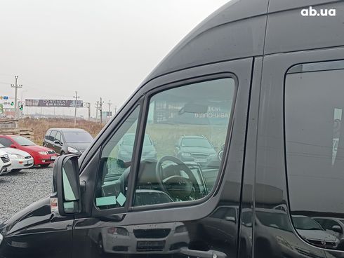 Mercedes-Benz Sprinter 518 2016 черный - фото 6