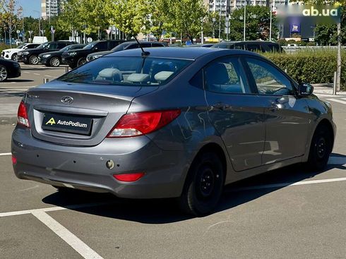 Hyundai Accent 2016 - фото 8