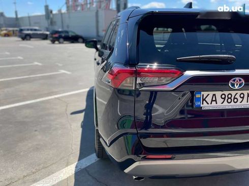 Toyota RAV4 2020 - фото 9