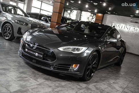 Tesla Model S 2015 - фото 4