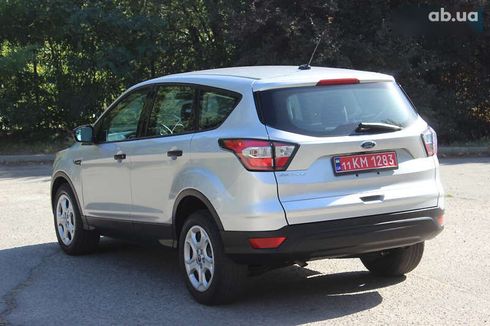 Ford Escape 2018 - фото 10