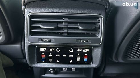 Audi SQ7 2020 - фото 19