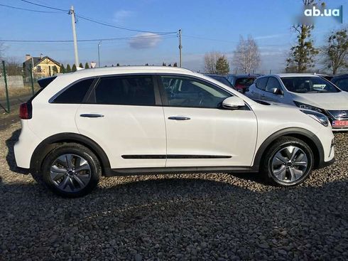 Kia Niro 2019 - фото 22