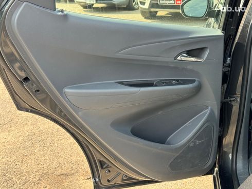 Chevrolet Bolt 2017 серый - фото 24