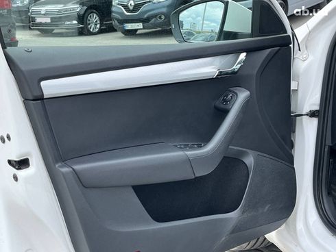 Skoda Octavia 2014 белый - фото 33