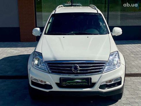 SsangYong Rexton 2017 - фото 5