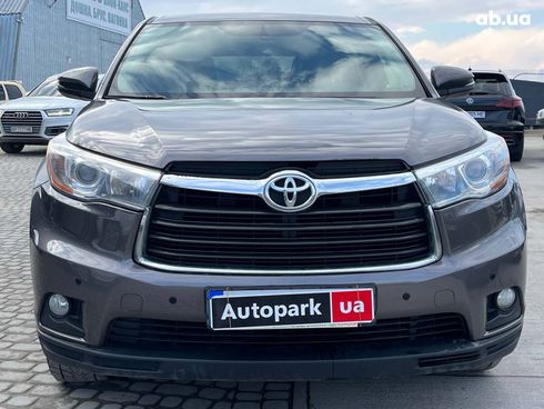 Toyota Highlander 2015 коричневый - фото 2