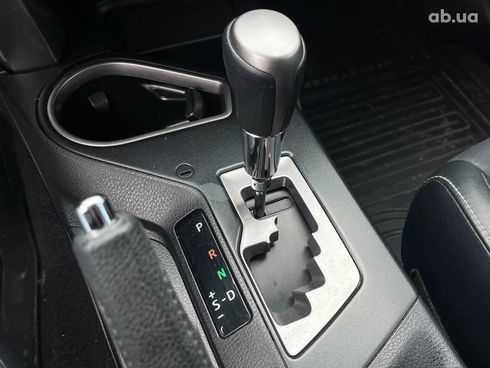 Toyota RAV4 2017 серый - фото 28