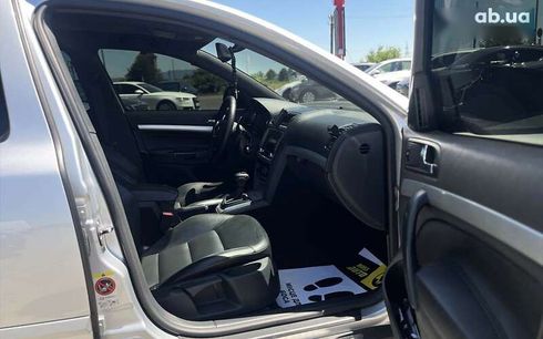 Skoda Octavia 2010 - фото 24