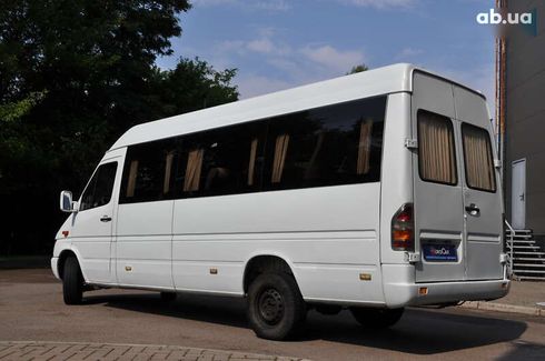 Mercedes-Benz Sprinter 2000 - фото 9