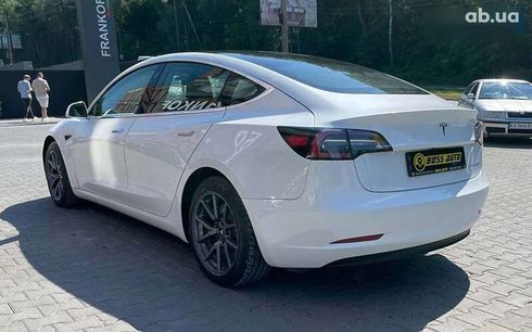 Tesla Model 3 2020 - фото 4