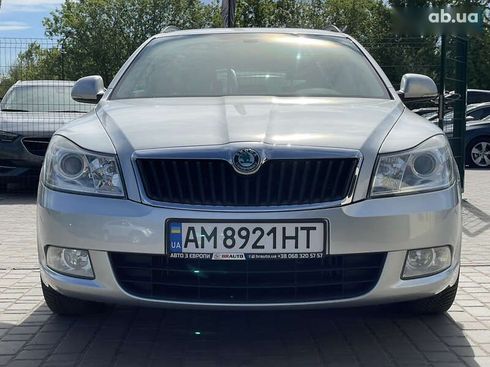 Skoda Octavia 2011 - фото 5