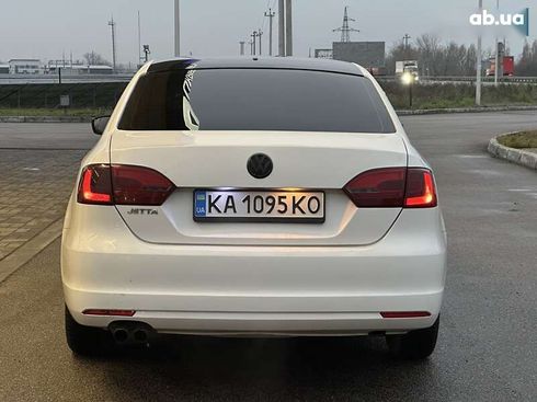 Volkswagen Jetta 2012 - фото 18