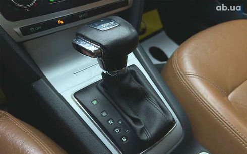 Skoda Octavia 2011 - фото 20