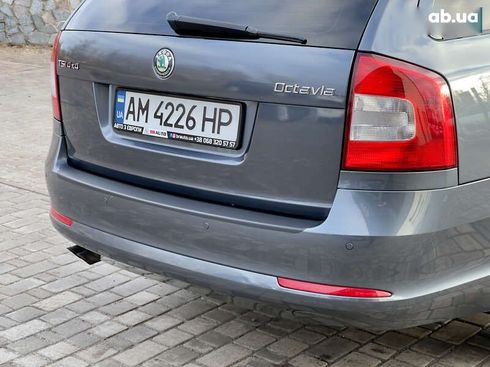 Skoda Octavia 2011 - фото 26