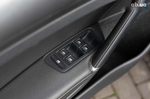 Volkswagen e-Golf 2018 - фото 11