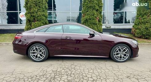 Mercedes-Benz E-Класс 2021 - фото 5