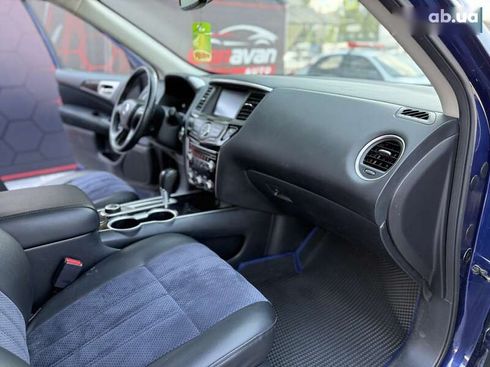Nissan Pathfinder 2016 - фото 28