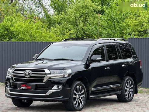 Toyota Land Cruiser 2019 - фото 8