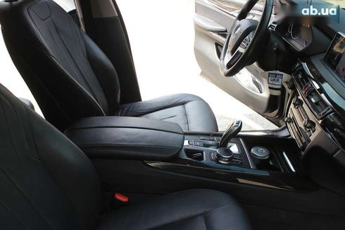 BMW X5 2018 - фото 30