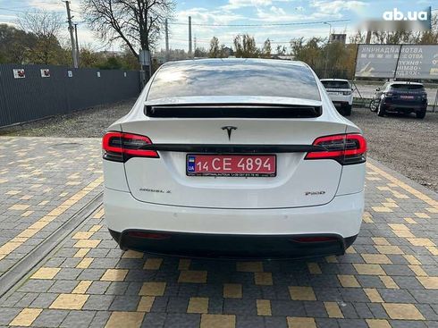 Tesla Model X 2016 - фото 8