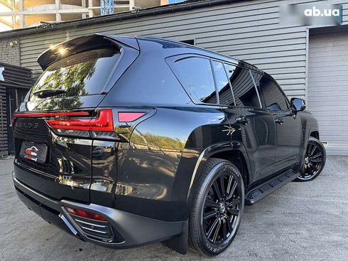 Lexus LX 2022 - фото 12