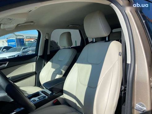 Ford Edge 2021 - фото 24