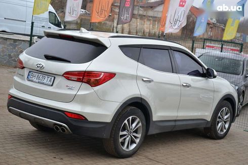 Hyundai Santa Fe 2015 - фото 15