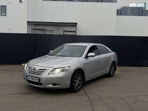 Toyota Camry 2008 - фото 3