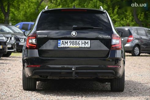 Skoda Octavia 2019 - фото 12